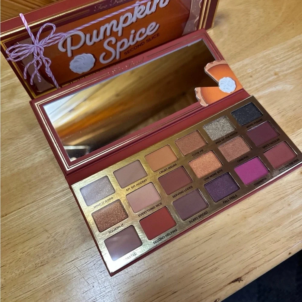 Too Faced Pumpkin Spice Second Slice Eyeshadow Palette